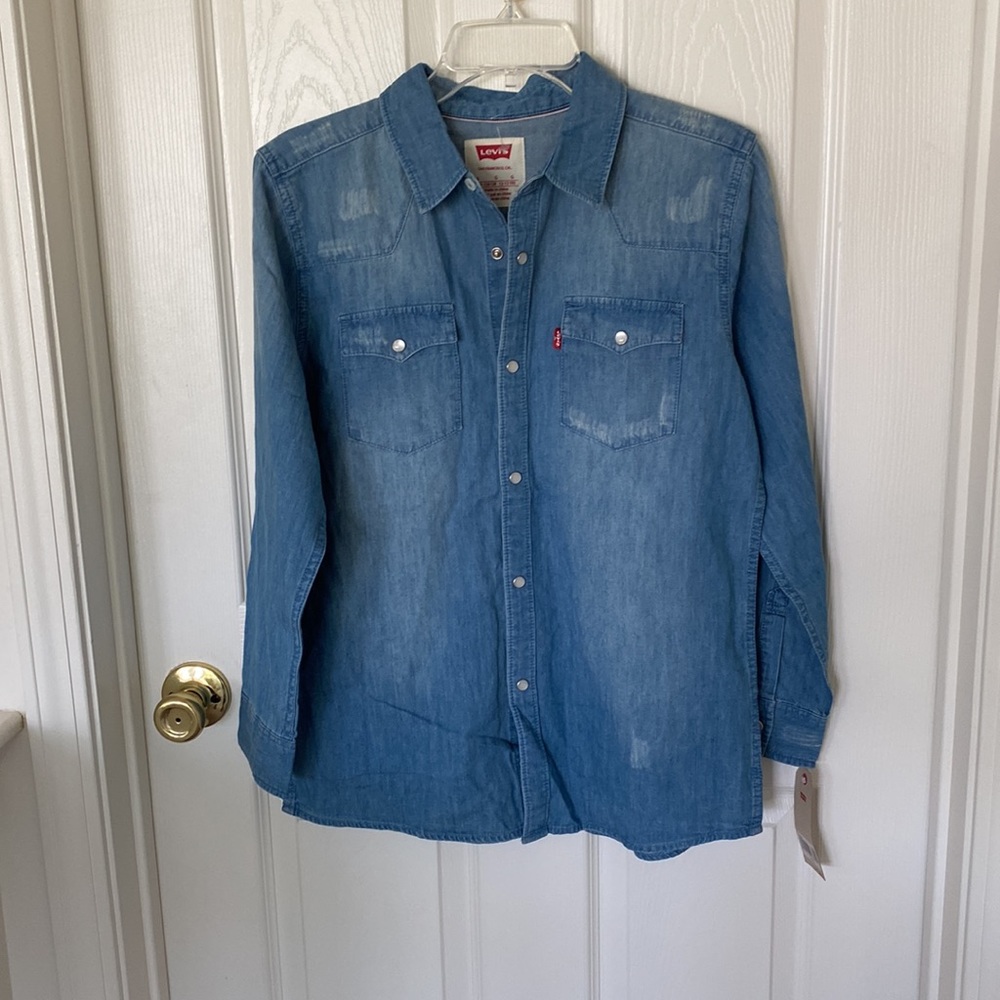 Levi’s denim shirt; size large;NWT - Picture 1 of 9